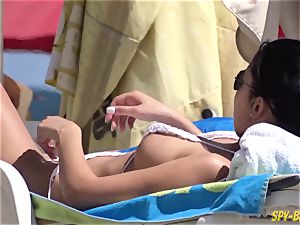 without bra Amateurs spycam Beach - Candid swimsuit Close Up
